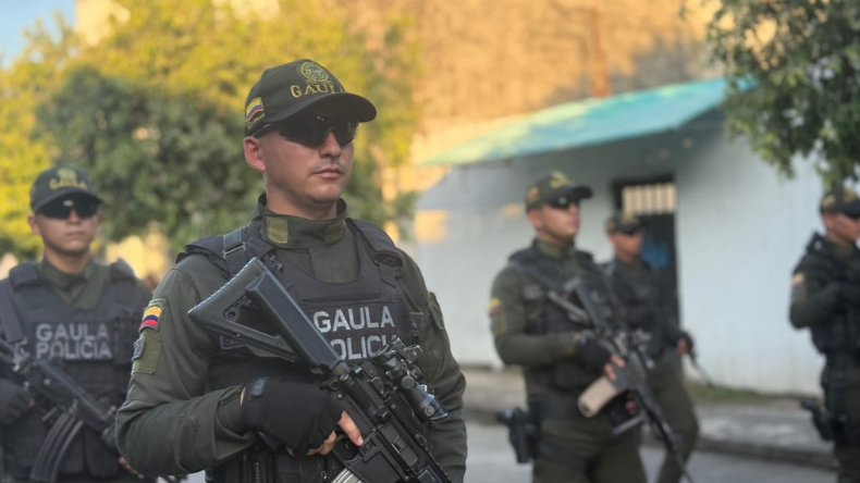 Más de 2.000 policías vigilarán el Tolima durante el Día de la madre