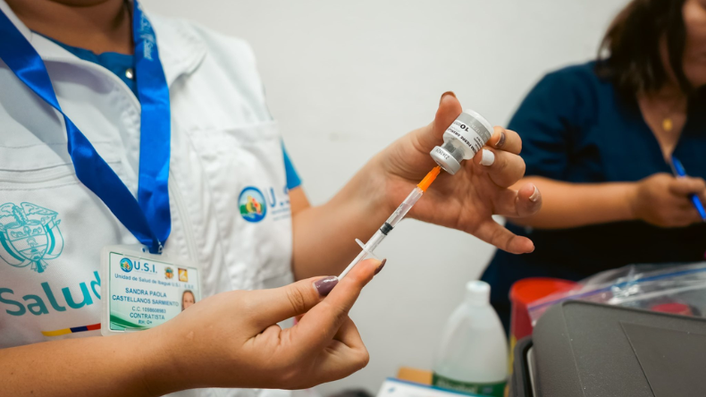 Más de 150.000 personas se han vacunado en Ibagué contra la fiebre amarilla Más de 150.000 personas se han vacunado en Ibagué contra la fiebre amarilla