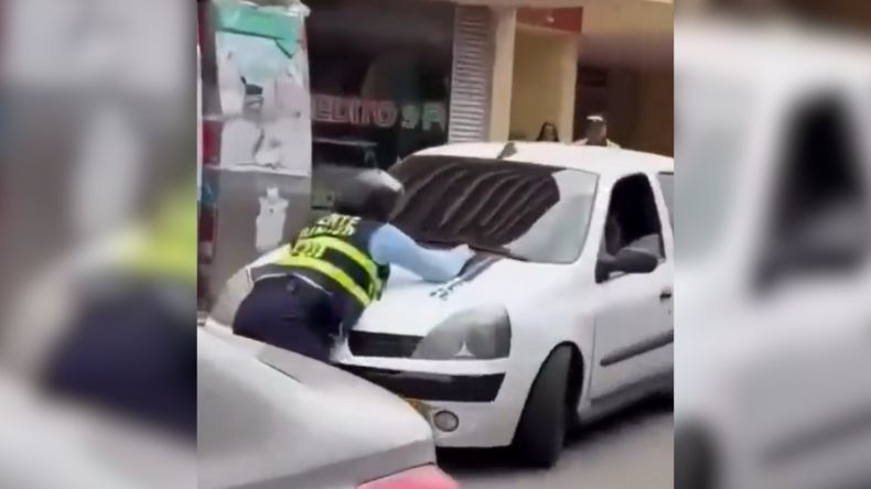 Conductor arrastró a agente de Tránsito en Villavicencio para evitar inmovilización