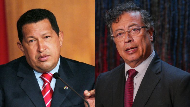 Opositores comparan a Petro con Chávez por los actos simbólicos con la espada de Bolívar Opositores comparan a Petro con Chávez por los actos simbólicos con la espada de Bolívar