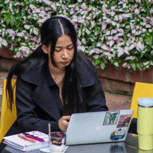 Así puede estudiar en la Universidad de Stanford desde su casa Así puede estudiar en la Universidad de Stanford desde su casa