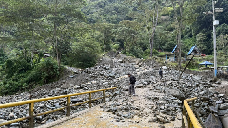 Cañón del Combeima en vigilancia tras emergencias por lluvias Cañón del Combeima en vigilancia tras emergencias por lluvias