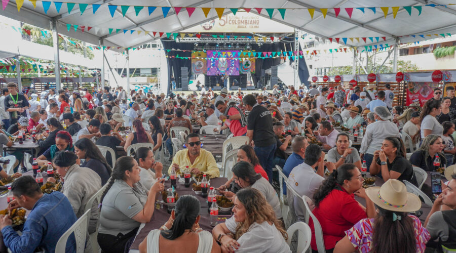 Ibagué celebró el Día del Tamal con feria y tradición tolimense Ibagué celebró el Día del Tamal con feria y tradición tolimense