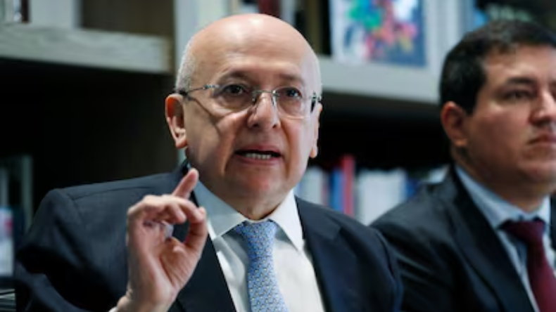 Gobierno Nacional presentó el proyecto para cambiar la Constitución del 91 Gobierno Nacional presentó el proyecto para cambiar la Constitución del 91