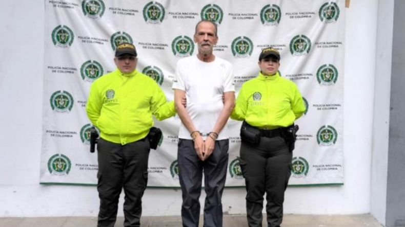 Docente pagará 18 años de cárcel por abusar de un estudiante Docente pagará 18 años de cárcel por abusar de un estudiante