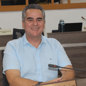 Diputado Felipe Ferro rechaza violencia verbal y machismo contra las mujeres Diputado Felipe Ferro rechaza violencia verbal y machismo contra las mujeres