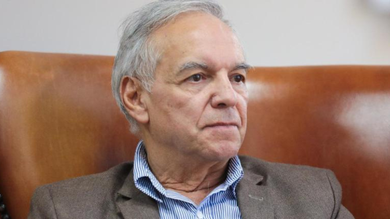 Fiscalía imputará cargos al exministro Bonilla por tráfico de influencias Fiscalía imputará cargos al exministro Bonilla por tráfico de influencias