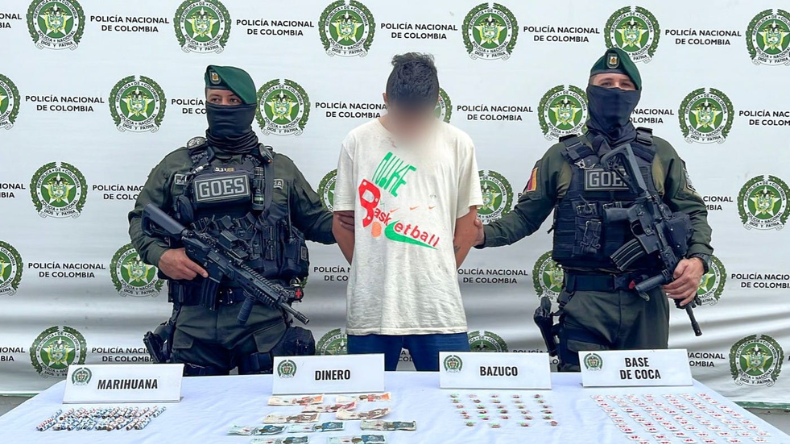 Lo pillaron con más de 140 dosis de estupefacientes en el sur de Ibagué Lo pillaron con más de 140 dosis de estupefacientes en el sur de Ibagué