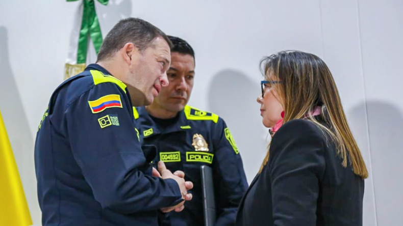 Más de 300 pruebas recogen Fiscalía y Policía por atentado a Uribe Turbay Más de 300 pruebas recogen Fiscalía y Policía por atentado a Uribe Turbay