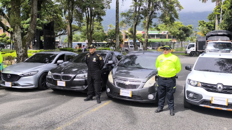 Ladrones se quedaron sin botín: Policía recuperó vehículos robados en cuatro ciudades Ladrones se quedaron sin botín: Policía recuperó vehículos robados en cuatro ciudades