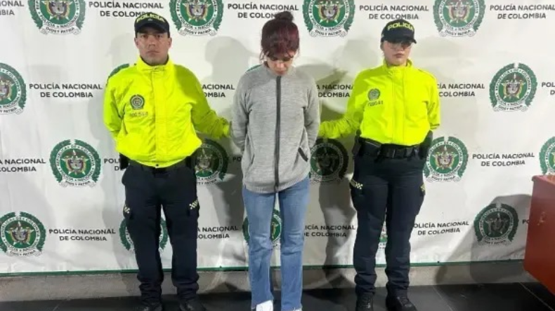 Ella es la mujer que habría participado en el atentado contra Miguel Uribe Ella es la mujer que habría participado en el atentado contra Miguel Uribe