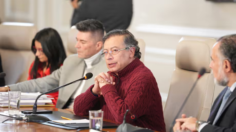 Petro le dice a la canciller que no pida requisitos para nombrar nuevos embajadores Petro le dice a la canciller que no pida requisitos para nombrar nuevos embajadores