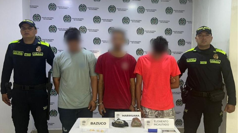 Tenían un punto de fabricación de estupefacientes en una casa abandonada de Ibagué Tenían un punto de fabricación de estupefacientes en una casa abandonada de Ibagué