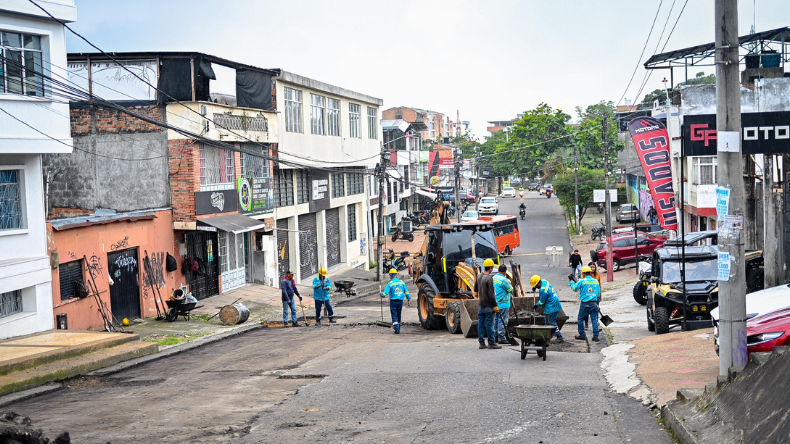 Alcaldía de Ibagué dice que ha tapado más de 1.000 huecos durante 2025 Alcaldía de Ibagué dice que ha tapado más de 1.000 huecos durante 2025