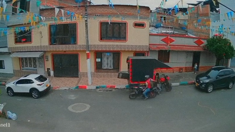 Motociclista robó a un joven en el barrio Restrepo Motociclista robó a un joven en el barrio Restrepo