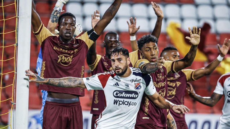 Tolima perdió 3-1 en casa frente al Medellín Tolima perdió 3-1 en casa frente al Medellín