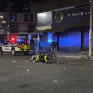 Persecución policial en Ibagué terminó en accidente Persecución policial en Ibagué terminó en accidente