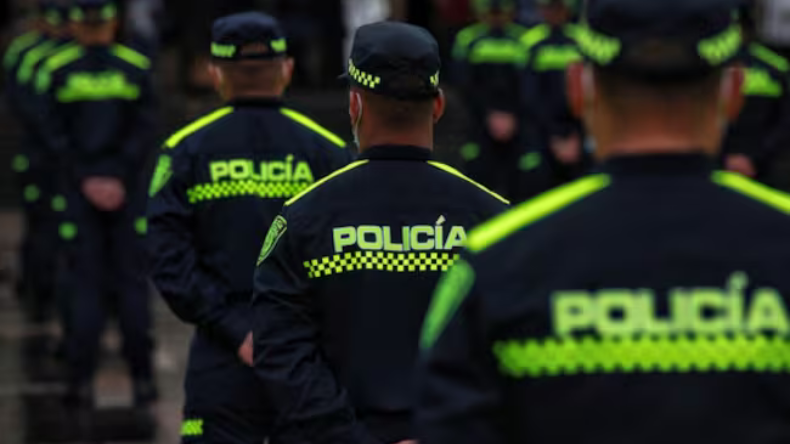 Red de corrupción en la Policía: capturaron a 12 uniformados en Bogotá Red de corrupción en la Policía: capturaron a 12 uniformados en Bogotá