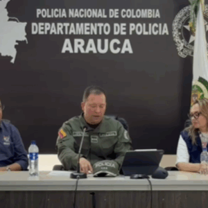 Director de la Policía exige al ELN liberar a dos agentes secuestrados en Arauca Director de la Policía exige al ELN liberar a dos agentes secuestrados en Arauca