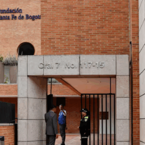 Fundación Santa Fe dejará de atender a docentes afiliados al magisterio Fundación Santa Fe dejará de atender a docentes afiliados al magisterio