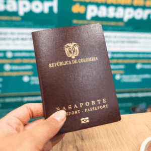 Contraloría advierte riesgo en la expedición de pasaportes a partir de septiembre Contraloría advierte riesgo en la expedición de pasaportes a partir de septiembre