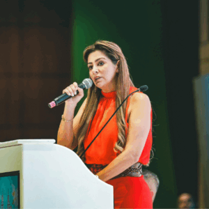 Matiz cuestiona al Gobierno por envío de desplazados sin concertación Matiz cuestiona al Gobierno por envío de desplazados sin concertación