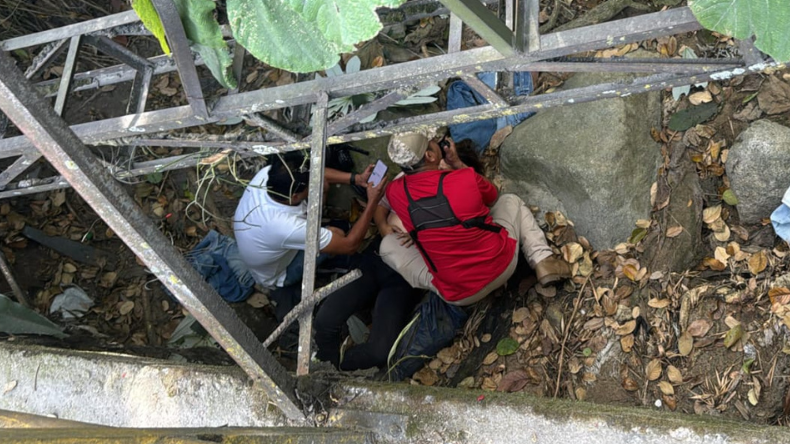 Una motociclista se accidentó en la glorieta de Cañaveral Una motociclista se accidentó en la glorieta de Cañaveral