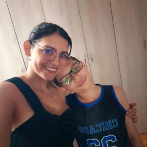 Santiago lleva más de 15 días hospitalizado esperando un tratamiento que no llega Santiago lleva más de 15 días hospitalizado esperando un tratamiento que no llega