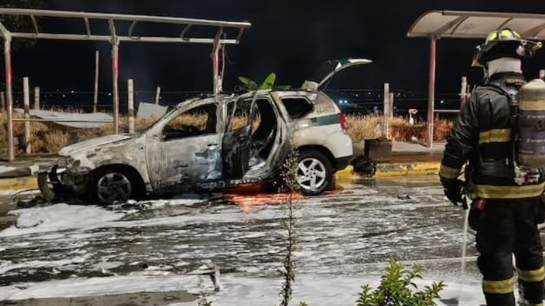 Atentado con explosivos en Popayán deja cuatro policías heridos Atentado con explosivos en Popayán deja cuatro policías heridos