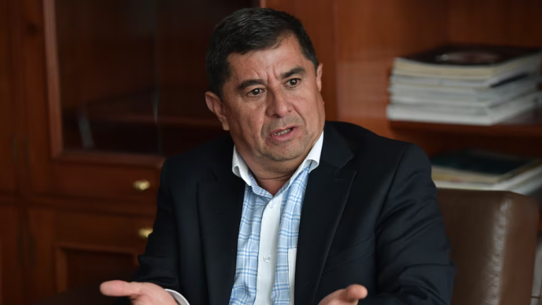 Interpol emitió circular roja contra César Manrique por escándalo de corrupción en la UNGRD Interpol emitió circular roja contra César Manrique por escándalo de corrupción en la UNGRD