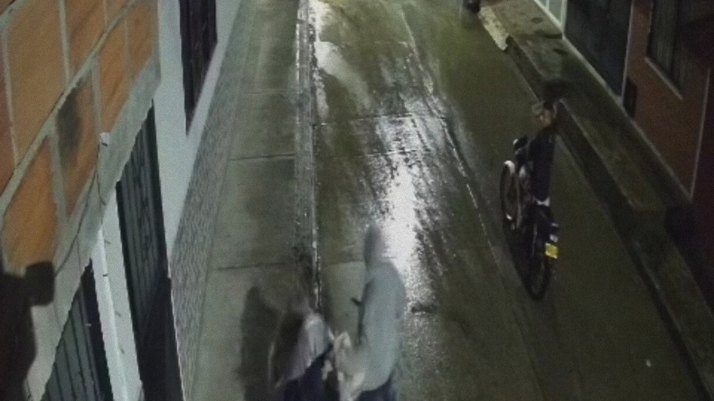 Mujer fue golpeada y arrastrada en intento de hurto en Ibagué 