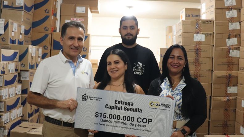 Comerciantes afectados por incendio en la calle 19 recibieron apoyo para reactivar sus negocios Comerciantes afectados por incendio en la calle 19 recibieron apoyo para reactivar sus negocios