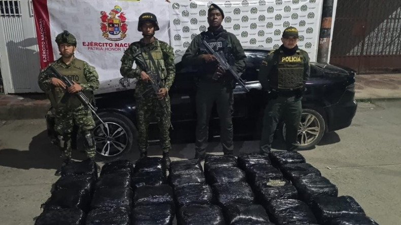 Incautan 180 kilos de marihuana en zona rural del Huila Incautan 180 kilos de marihuana en zona rural del Huila