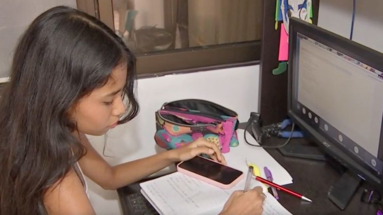 ¿Cómo afecta el uso de pantallas en el cerebro de los niños? Esto dicen los expertos ¿Cómo afecta el uso de pantallas en el cerebro de los niños? Esto dicen los expertos