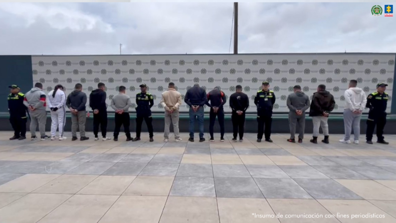 Capturaron a 12 policías por participar en red de corrupción