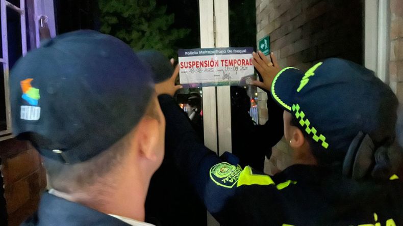 Un bar en Ibagué fue cerrado por comercializar licor adulterado Un bar en Ibagué fue cerrado por comercializar licor adulterado