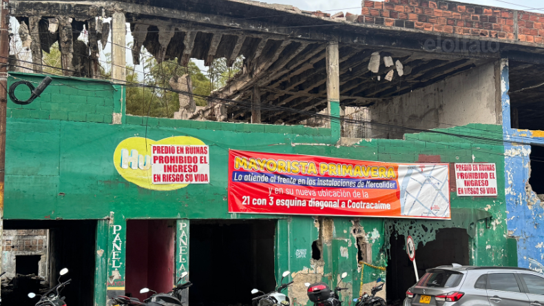 Comerciantes de la 19 continúan esperando ayudas un año después del incendio Comerciantes de la 19 continúan esperando ayudas un año después del incendio