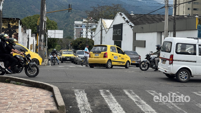 Giro prohibido en la 42 con Sexta expone fallas de movilidad Giro prohibido en la 42 con Sexta expone fallas de movilidad