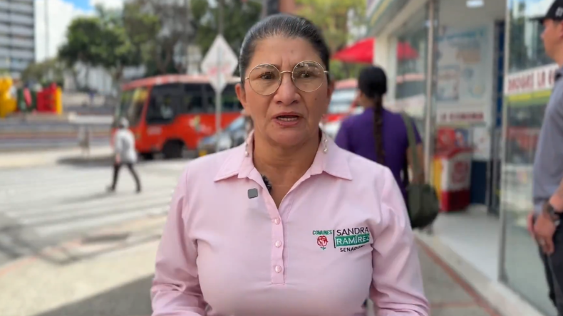 Congresista y exintegrante de las FARC pide proteger la vida de la juez que condenó a Uribe Congresista y exintegrante de las FARC pide proteger la vida de la juez que condenó a Uribe