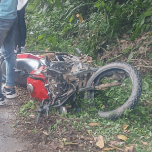 Un motociclista murió tras accidentarse en la vía entre Ataco y Planadas Un motociclista murió tras accidentarse en la vía entre Ataco y Planadas