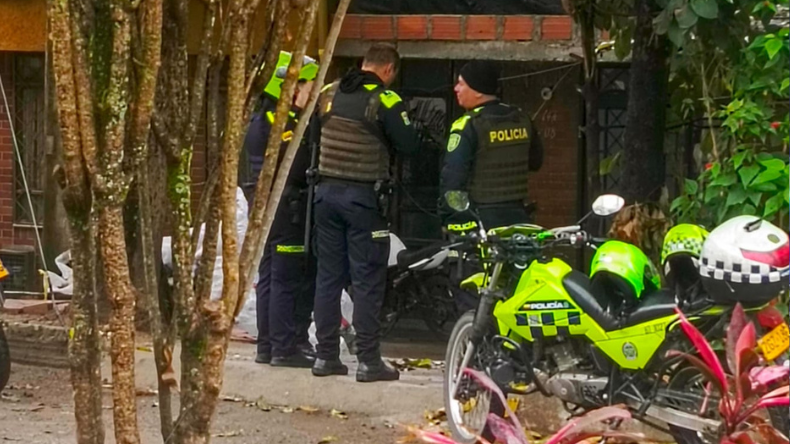 Mujer en Ibagué habría matado a golpes a su perro en un presunto episodio de depresión Mujer en Ibagué habría matado a golpes a su perro en un presunto episodio de depresión