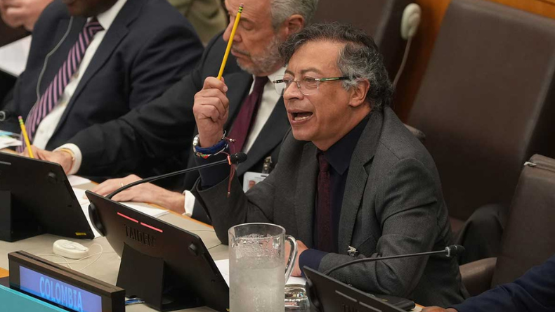 “Soy un presidente descertificado”: así se presentó Gustavo Petro en la ONU “Soy un presidente descertificado”: así se presentó Gustavo Petro en la ONU