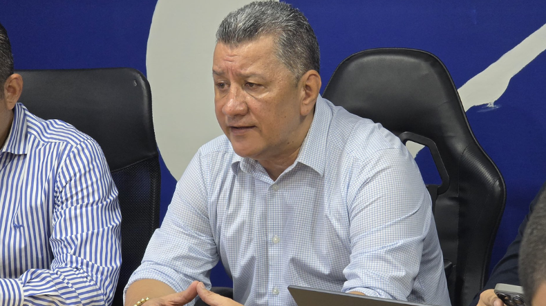 Exgobernador Orozco, investigado por corrupción, es el nuevo presidente del partido Conservador en el Tolima Exgobernador Orozco, investigado por corrupción, es el nuevo presidente del partido Conservador en el Tolima