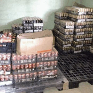 Incautaron más de 2.000 cervezas de contrabando en Melgar Incautaron más de 2.000 cervezas de contrabando en Melgar