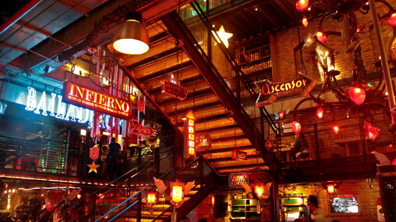 Cierran cocina de Andrés Carne de Res por riesgos para los empleados Cierran cocina de Andrés Carne de Res por riesgos para los empleados