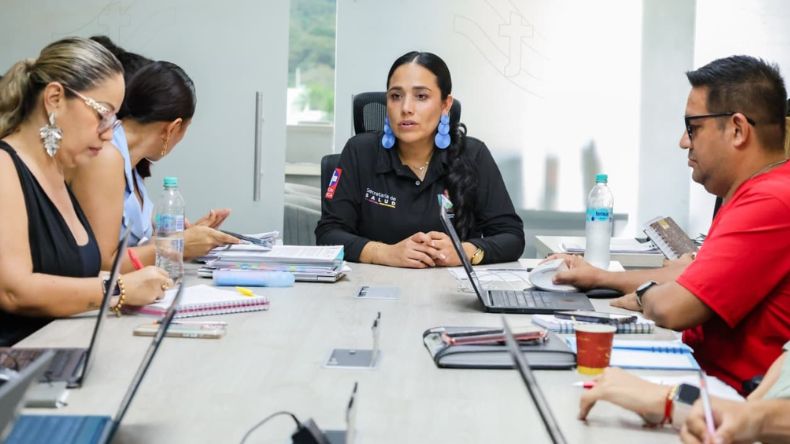 Logran desembolso de $11.000 millones para hospitales y clínicas de Ibagué Logran desembolso de $11.000 millones para hospitales y clínicas de Ibagué