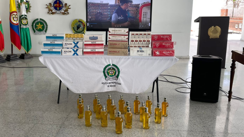 Incautan cigarrillos ilegales y licor adulterado en la Plaza de la 21 de Ibagué Incautan cigarrillos ilegales y licor adulterado en la Plaza de la 21 de Ibagué