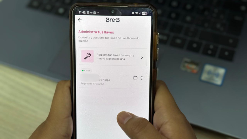 Así funciona Bre-B: el sistema que cambia la forma de enviar dinero en Colombia Así funciona Bre-B: el sistema que cambia la forma de enviar dinero en Colombia