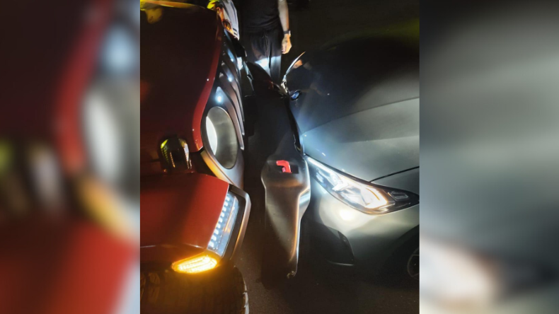 Choque y fuga: conductor de Jeep huyó tras accidente Choque y fuga: conductor de Jeep huyó tras accidente