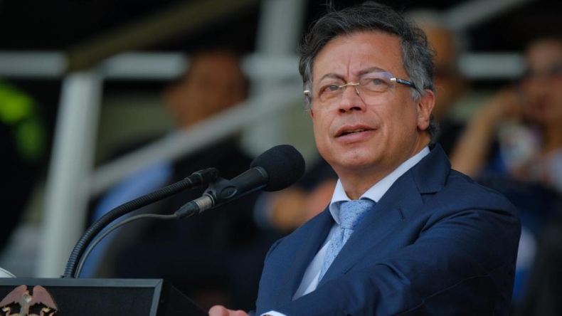 Petro descarta apoyo militar colombiano a Venezuela Petro descarta apoyo militar colombiano a Venezuela